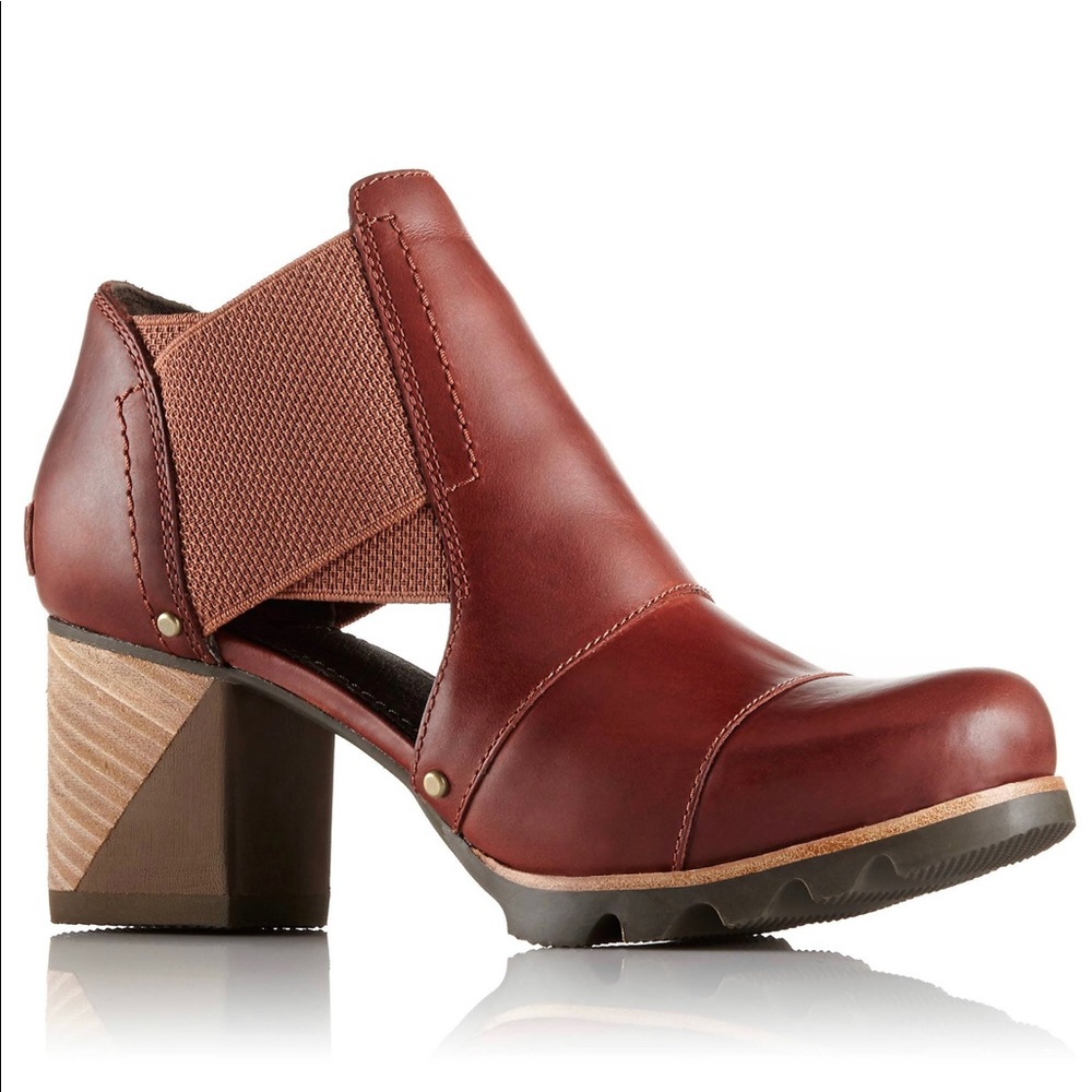 Sorel Addington Cutout